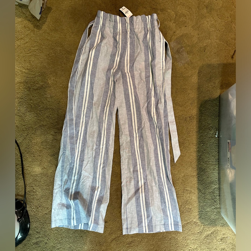 Express Linen pants. Brand new. Size XS